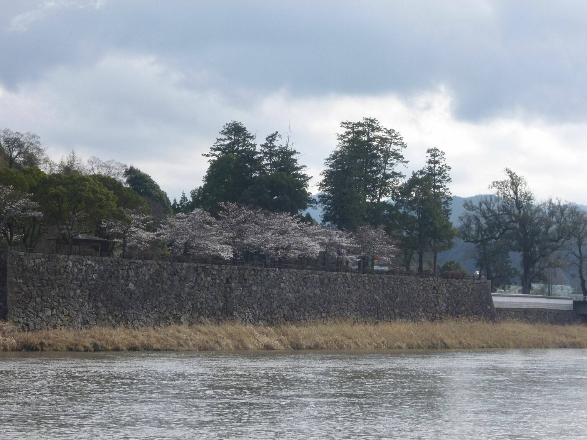 Готель Hitoyoshi Onsen Nabeya Екстер'єр фото